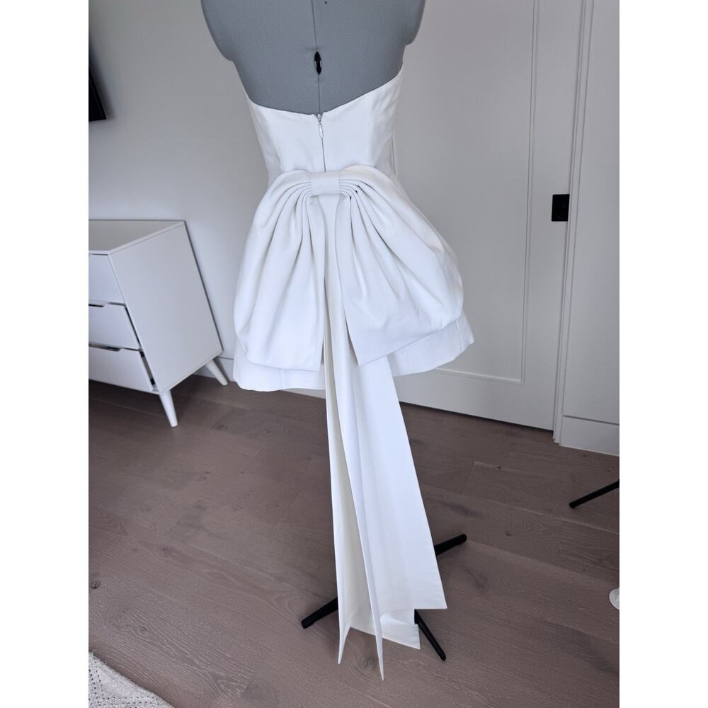 Sachin & Babi White Strapless A-Line Mini Dress Bow Accent, Size 6-8
